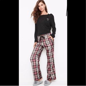 NWT Vic. Secret Slippers